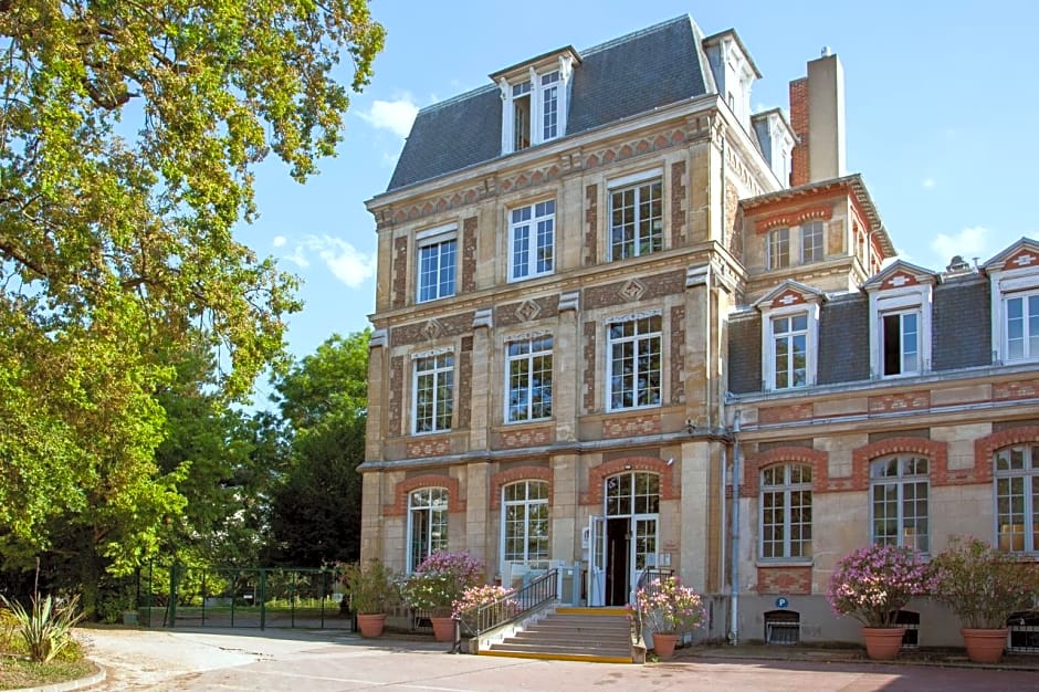 The Originals Boutique, Hôtel Maison de l'Abbaye (Relais du Silence)