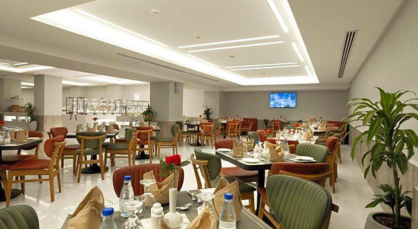 Al Rawda Royal Inn