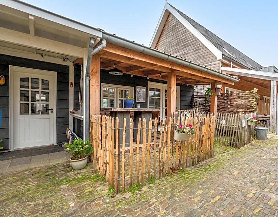 Ride by the Sea Guesthouse