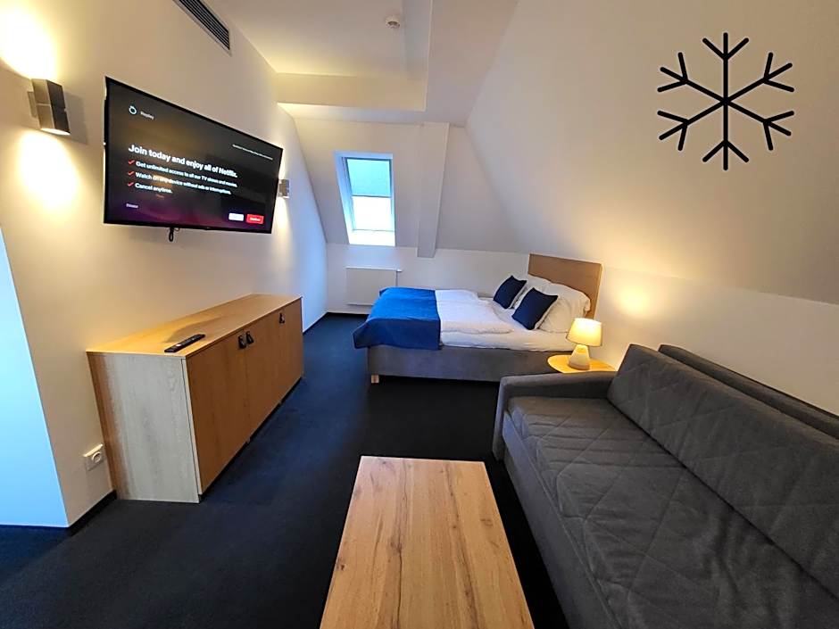 Pension Jitřenka Hřensko - Breakfast Included & Free Parking