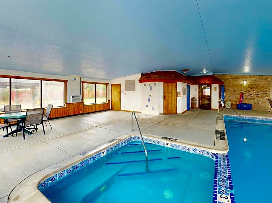 Oscoda Lakeside Hotel