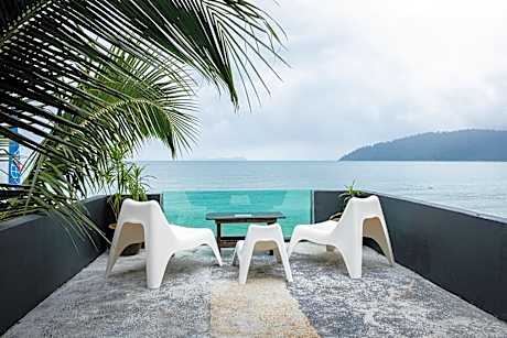 Triple Room with Sea View