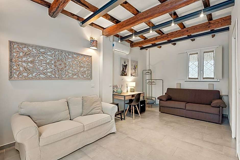 VISTALAGO VERSILIA