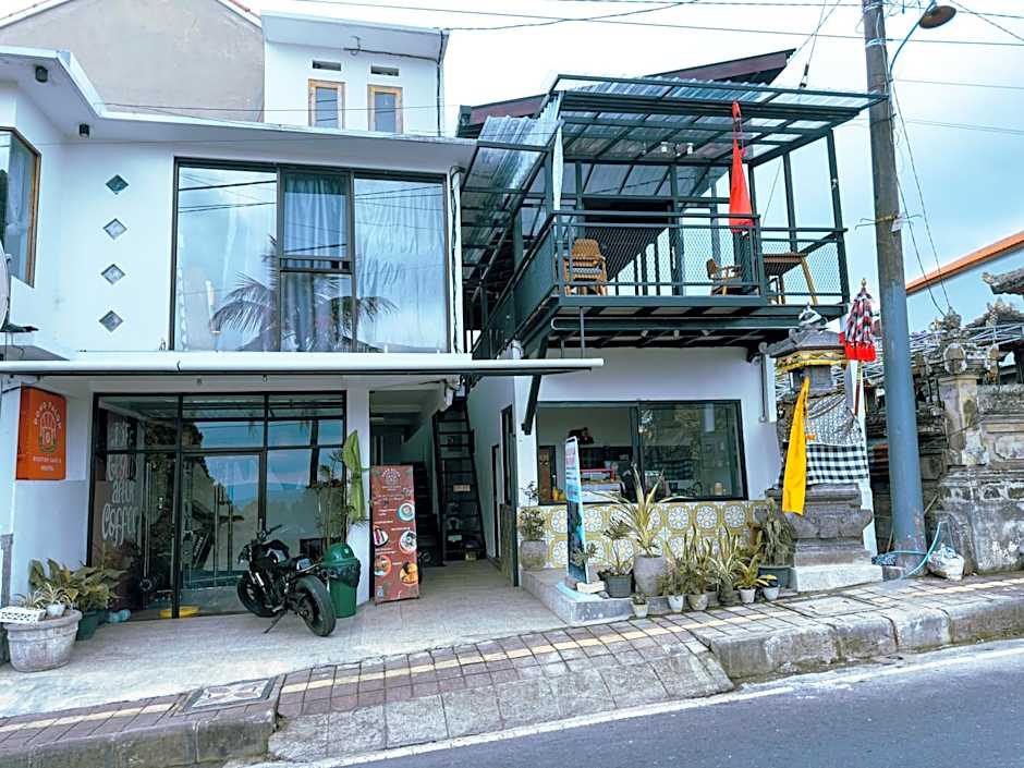 Dong Paloh Hostel