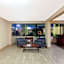 Super 8 by Wyndham Clarksville Northeast