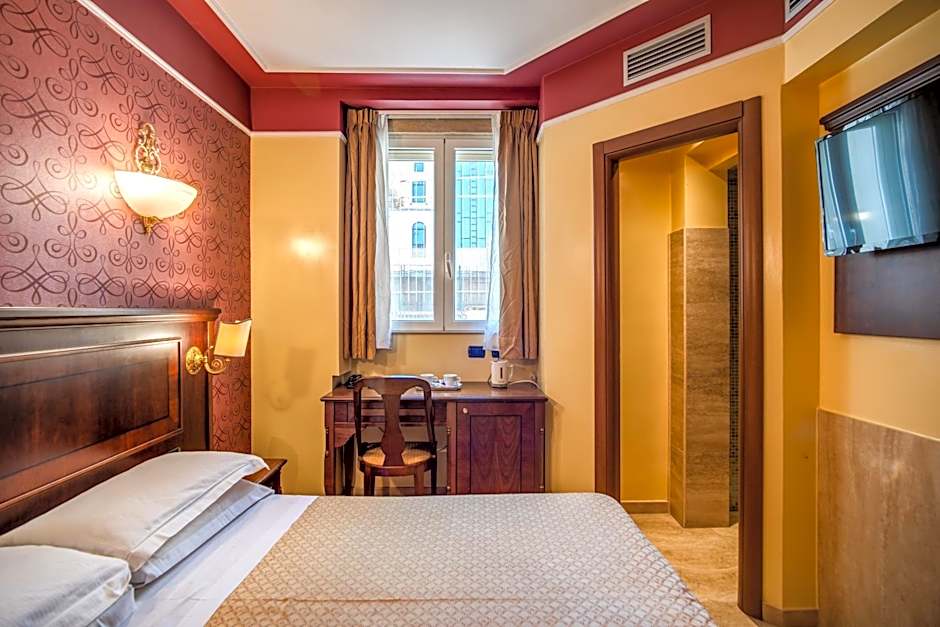 Aurelius Art Gallery Hotel