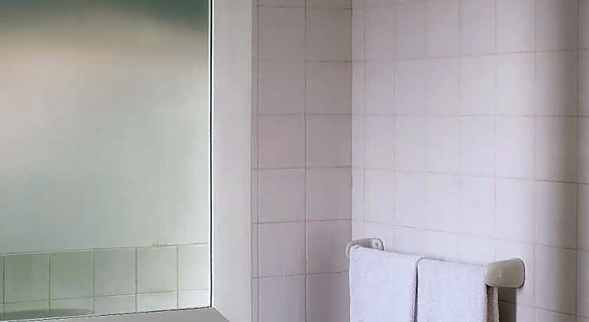 Mount Lodge Boutique Hotel