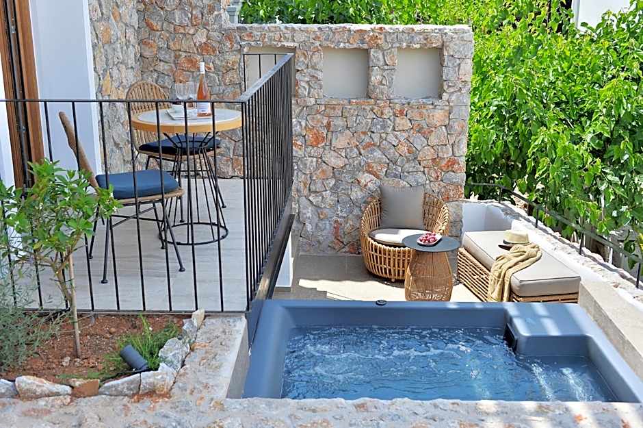 Aktaion Beach Boutique Hotel & Spa