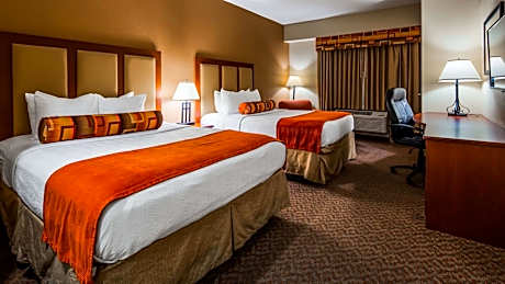 Queen Room with Two Queen Beds - Smoking