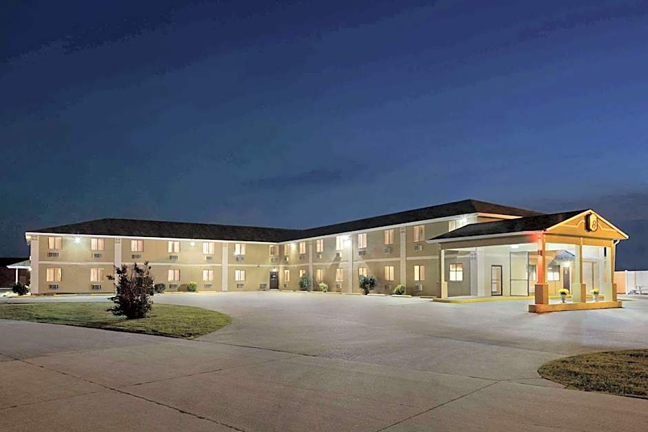 Super 8 by Wyndham Sikeston/Miner Area