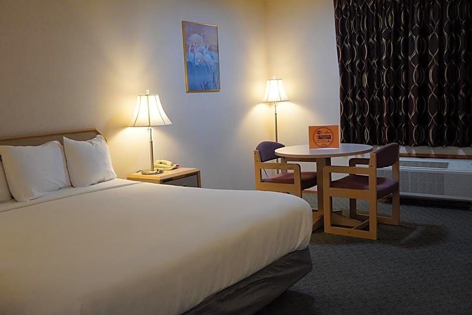 Timberland Inn & Suites