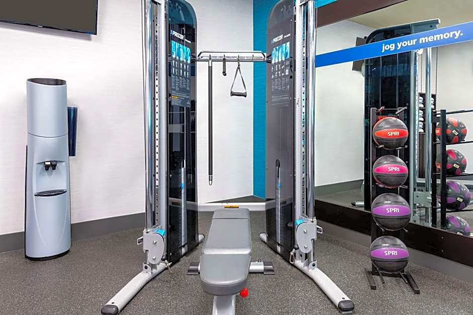 Hampton Inn By Hilton & Suites Hartford/Farmington