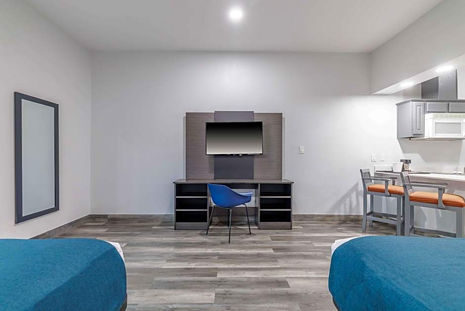 Studio 6 Suites Brenham, TX