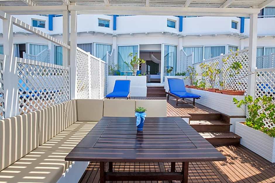 Lordos Beach Hotel & Spa