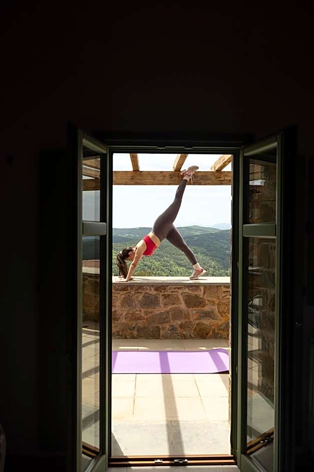 Foresta in Medias Mores