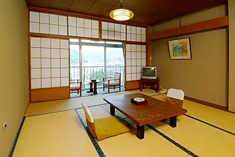 Japanese-Style Room with Shared Bathroom