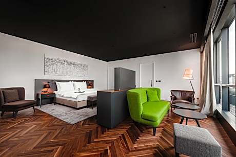Penthouse Suite