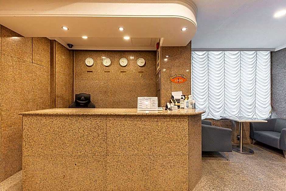 Pacific7 Hotel
