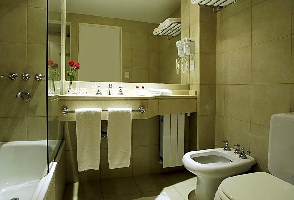 MIL810 Ushuaia Hotel