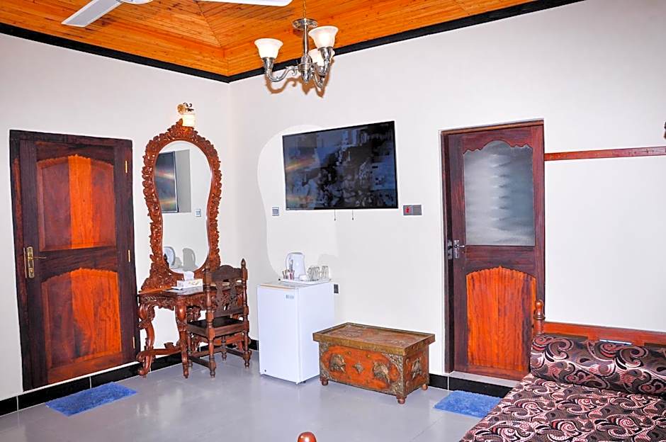 Forodhani Park Hotel