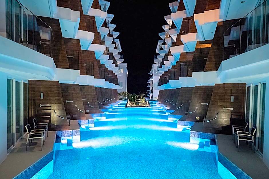 The Beachfront Hotel Phuket