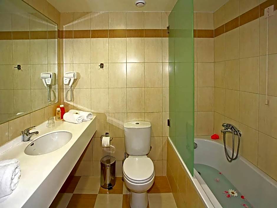 Eurohotel Katrin Hotel & Bungalows