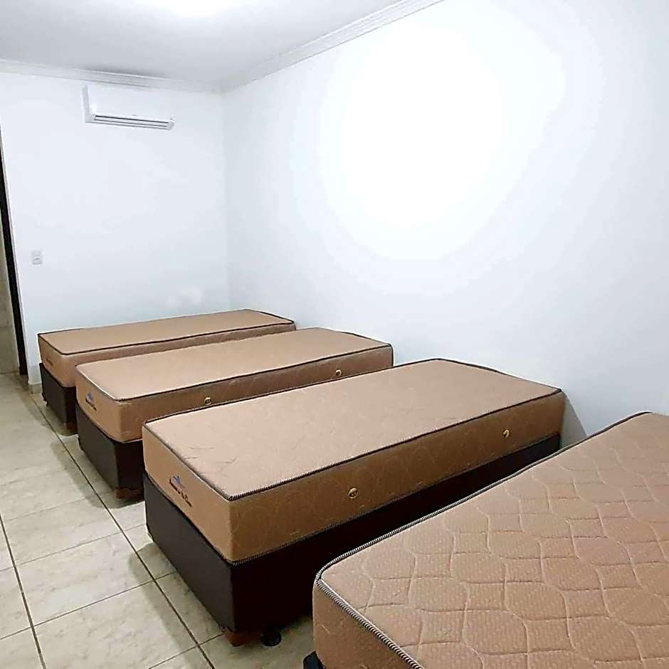 Pousada Romeiros do Pai Eterno - Santuario Basilica de Trindade