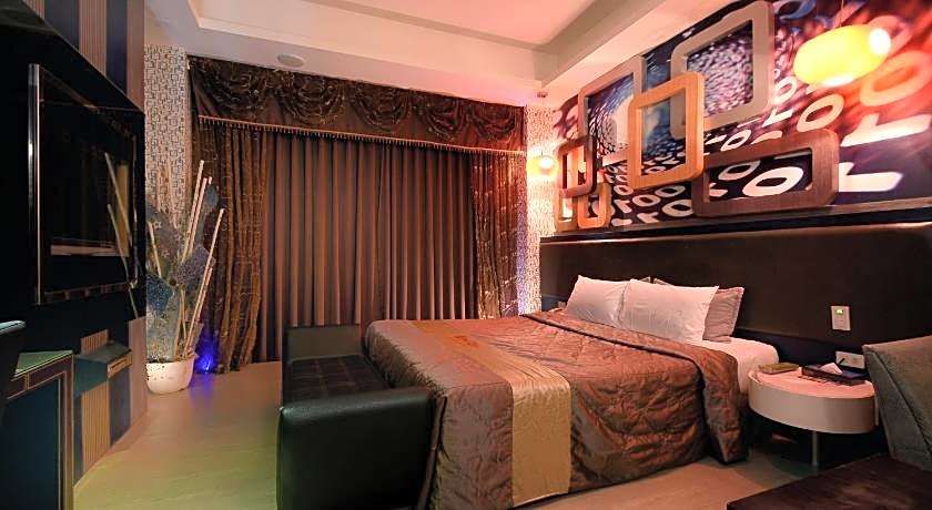 Sun Garden Ming Cheng Motel