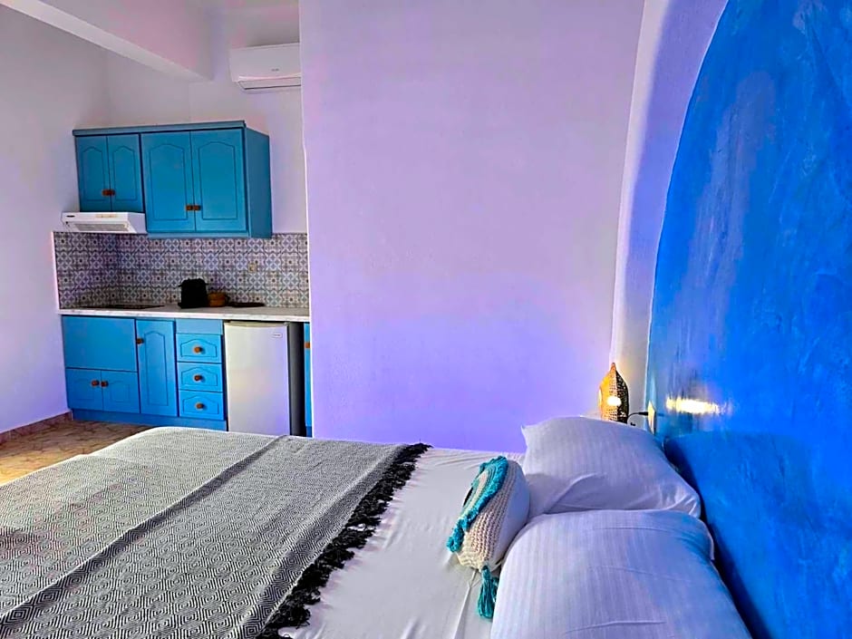 Papafotis Apartments & Suites