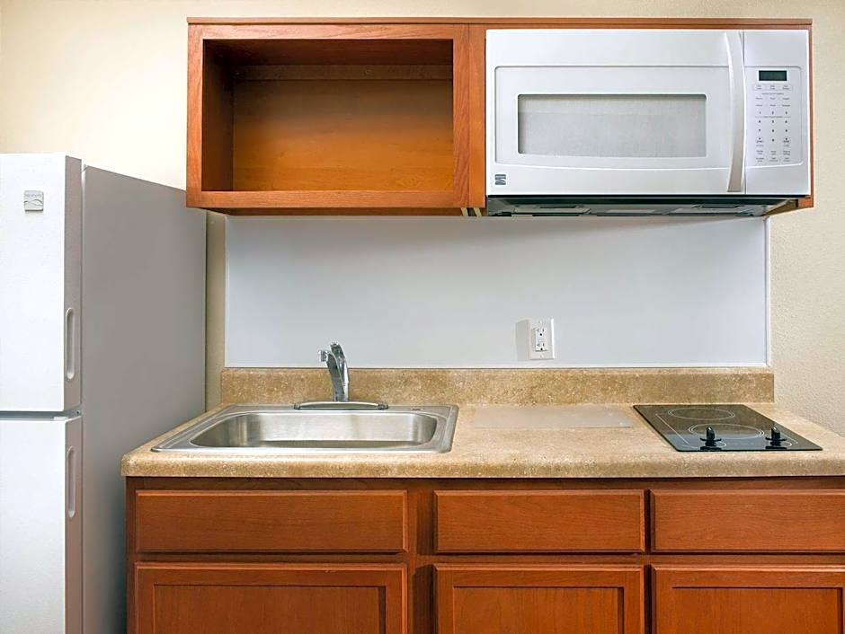 Suburban Studios Watford City