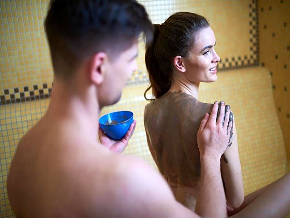 Aqua Center Apartments