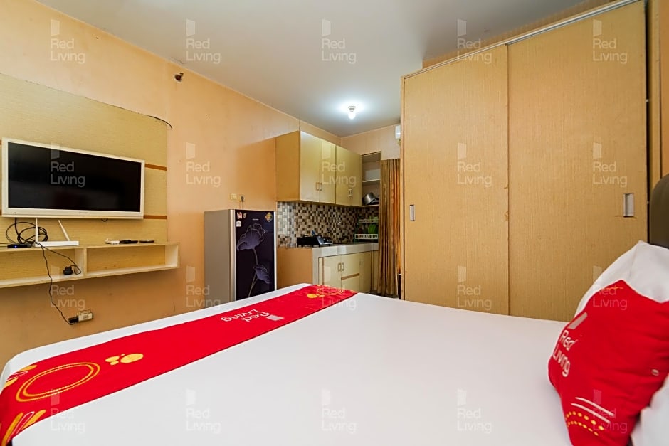Redliving Apartemen Gateway Cicadas Db Room – Bandung, KY