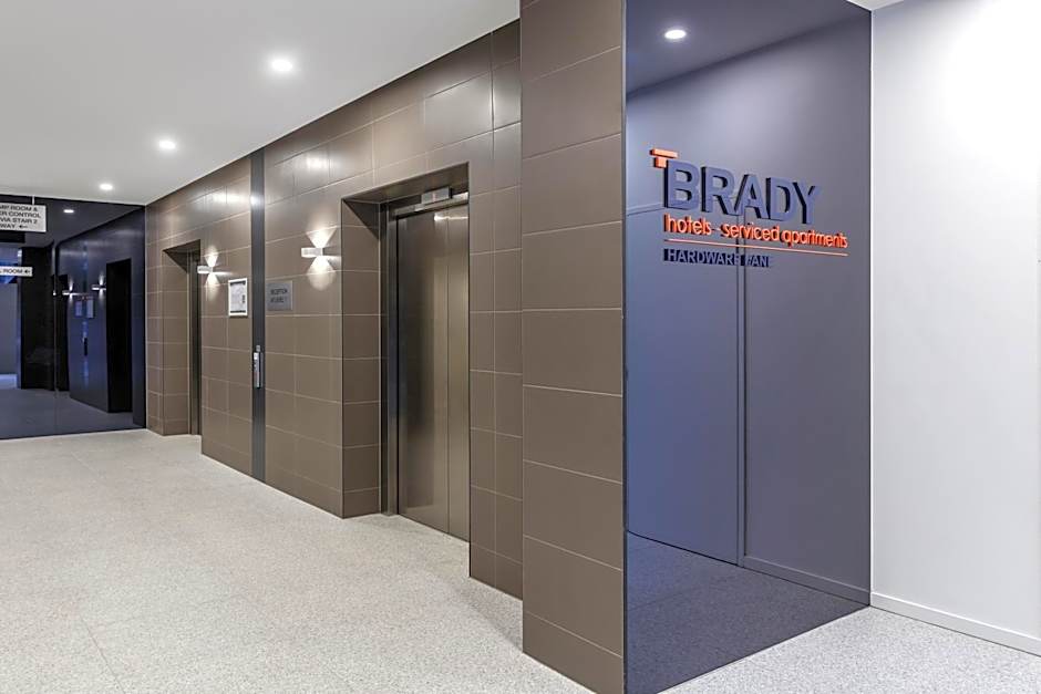 Brady Apartment Hotel Hardware Lane