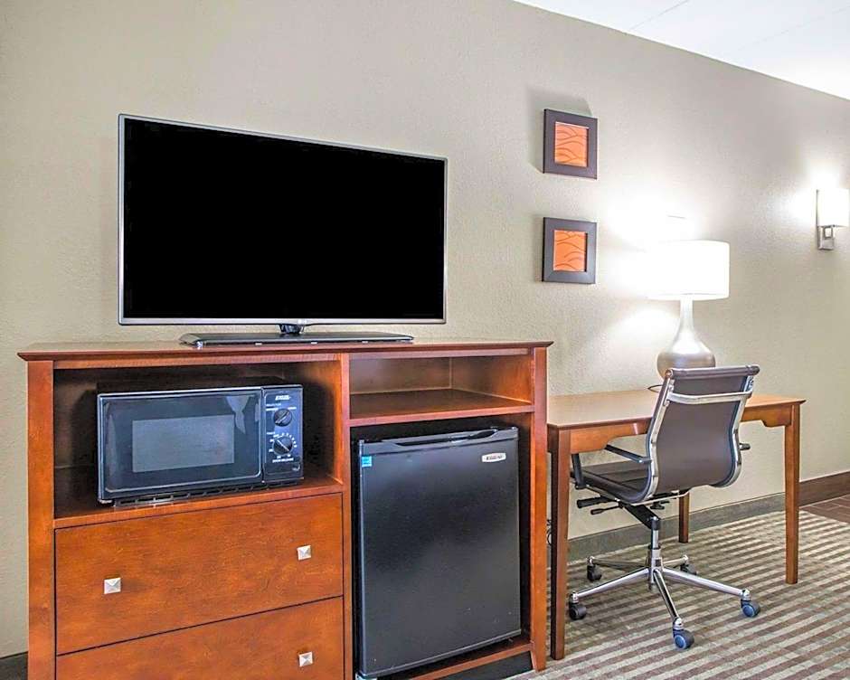 Comfort Inn Hammond I-94