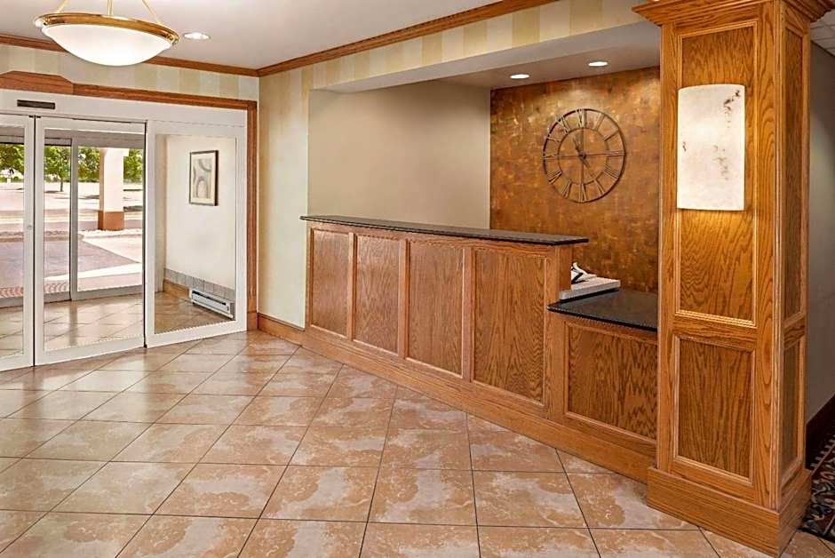 Hawthorn Suites By Wyndham Decatur