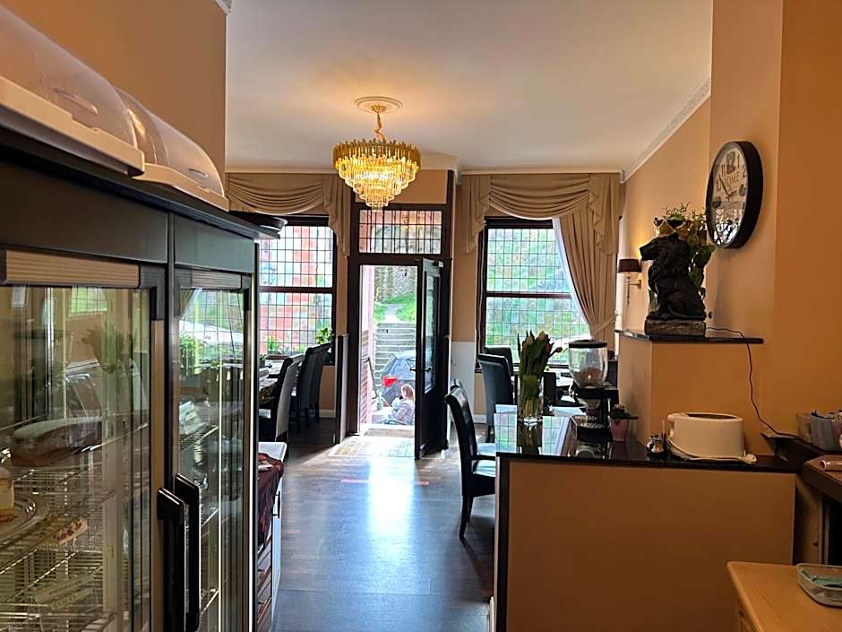 Hotel-Café-Burg Stahleck