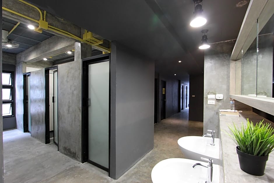 Fulfill Phuket Hostel