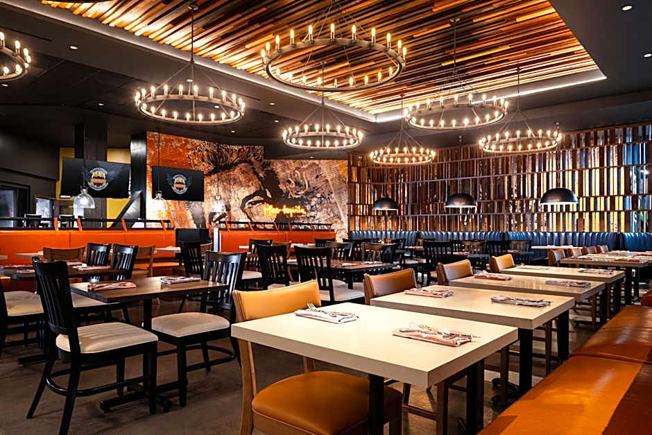 Harrah's Council Bluffs Hotel & Casino - A Caesars Rewards Destination