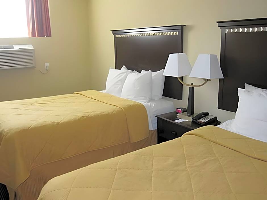 Travelodge by Wyndham Ozone Park