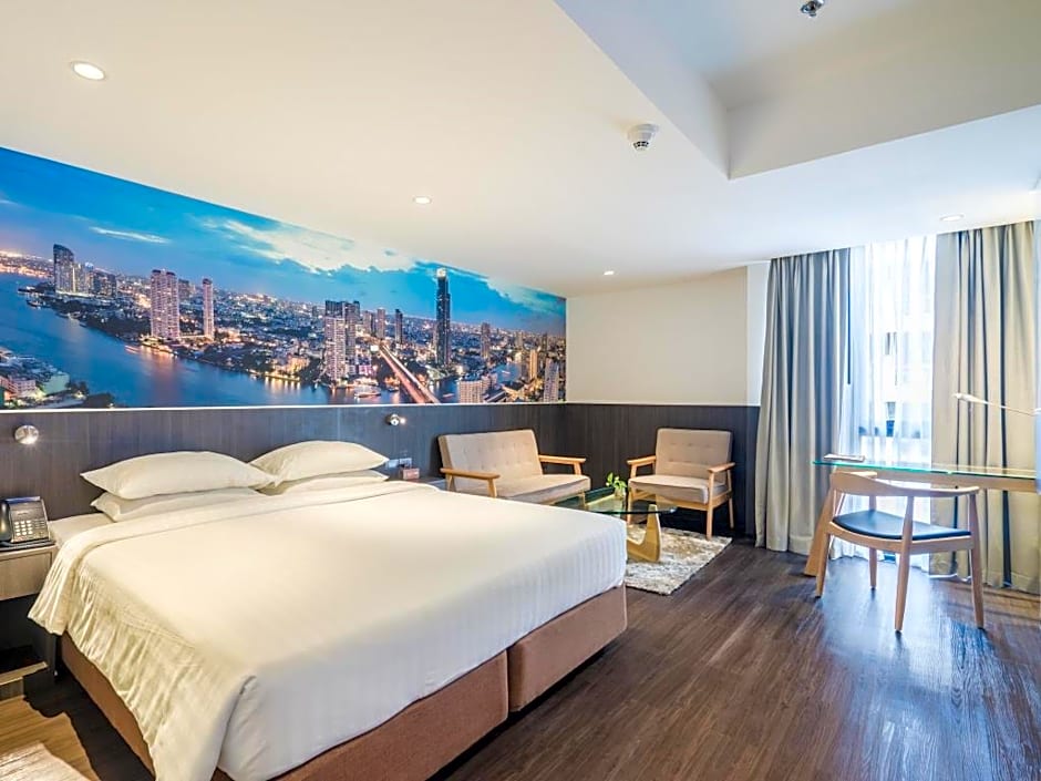 Galleria 12 Sukhumvit Bangkok By Compass Hospitality