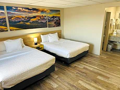 2 Queen Beds Non-Smoking