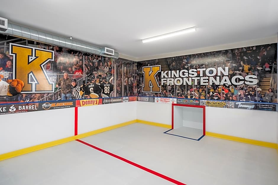 Comfort Suites Kingston Central