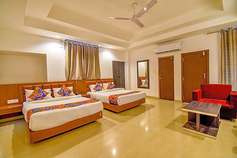 FabHotel The Hotel Orchid – Guwahati, TX