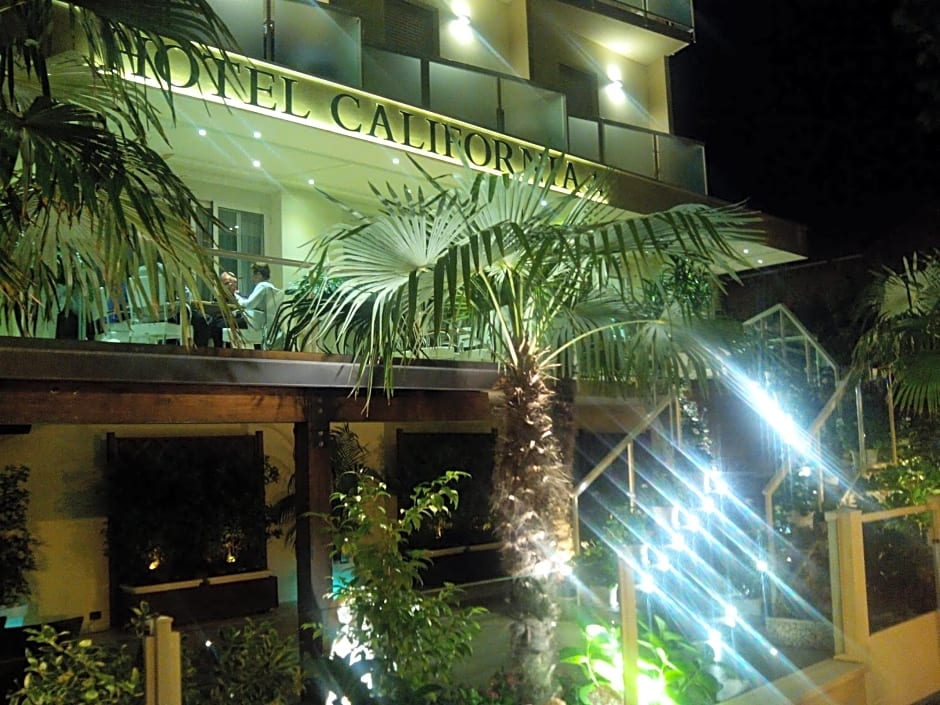 California Pastry Hotel