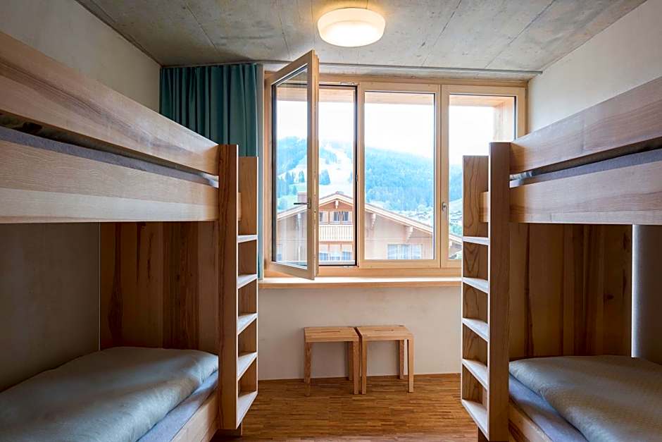 Saanen Gstaad Youth Hostel