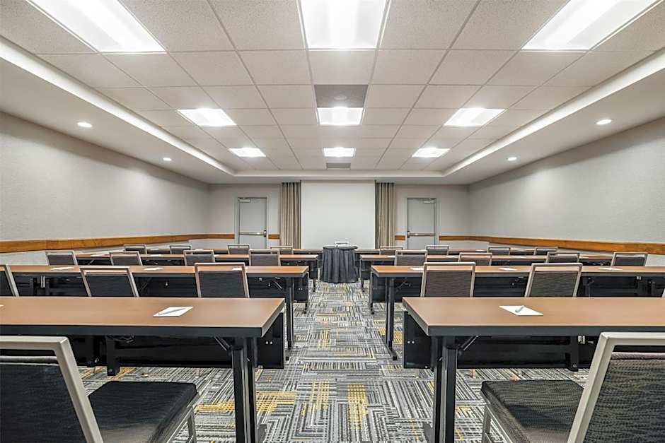 Homewood Suites By Hilton Dallas-Frisco