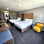 Super 8 by Wyndham Hayward WI