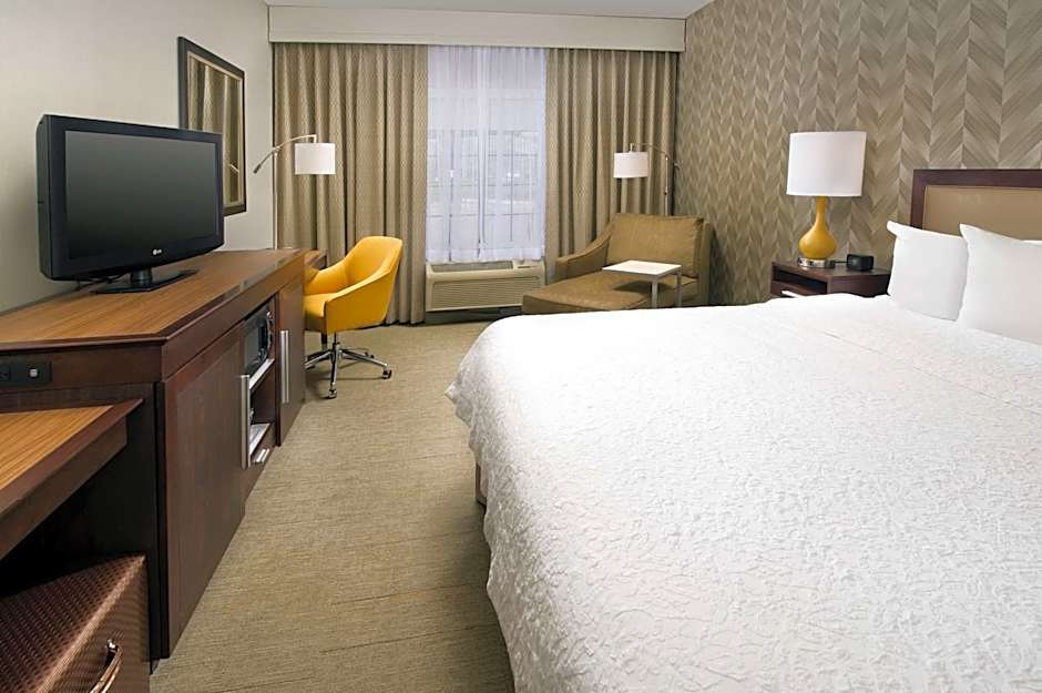 Hampton Inn By Hilton Kansas City The Legends