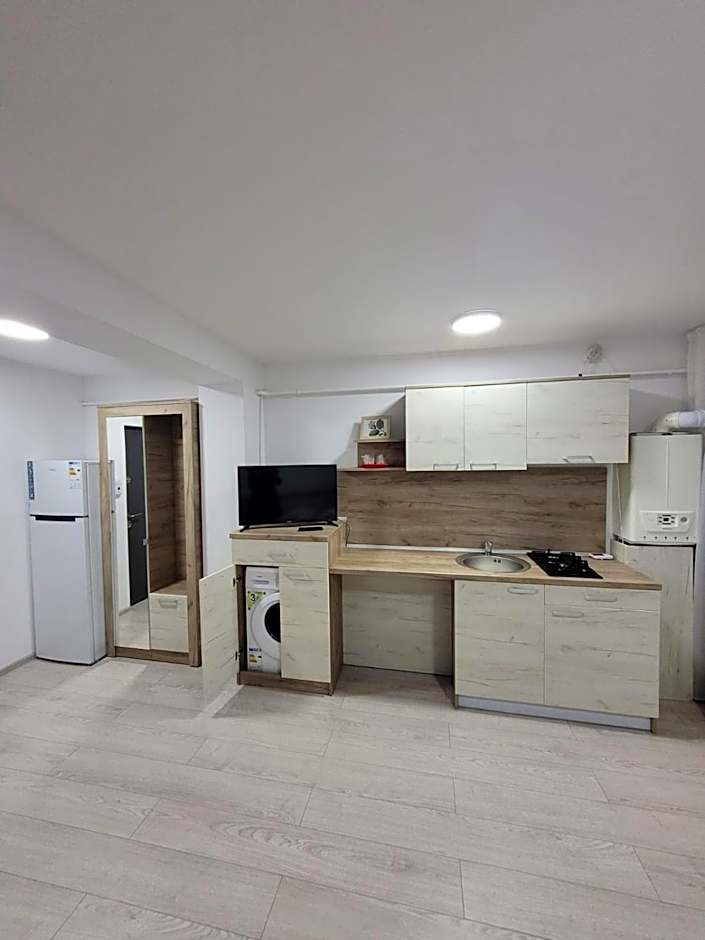 Cazare bloc nou ultracentral