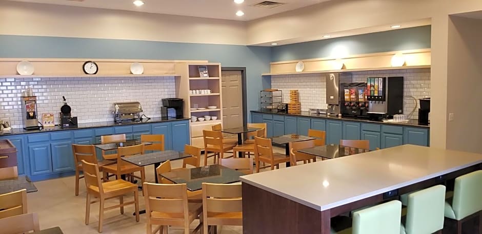 Portage Inn & Suites Kalamazoo – Kalamazoo, MI